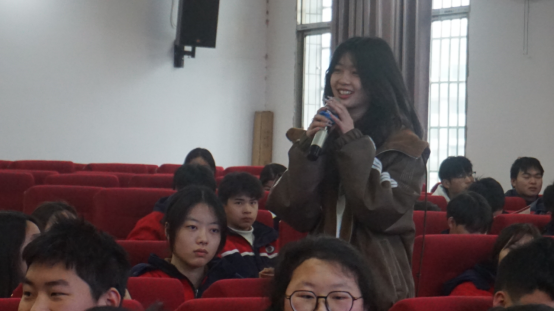 情系母校，筑梦未来  邵阳县工业职业技术学校开展优秀毕业生返校宣讲活动