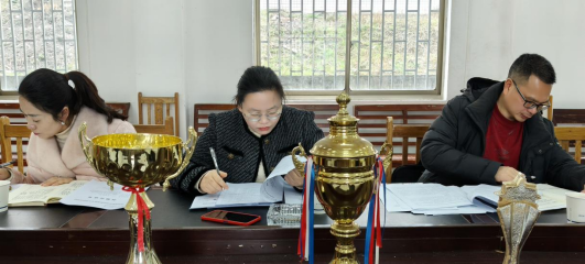 2025年教育局开题报导