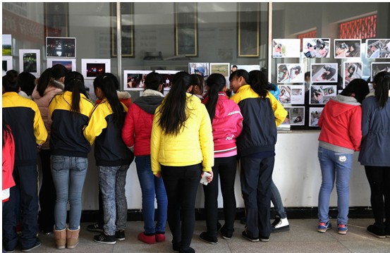 教育系统“全民终身学习活动周”教师优秀书画作品展在我校隆重举行