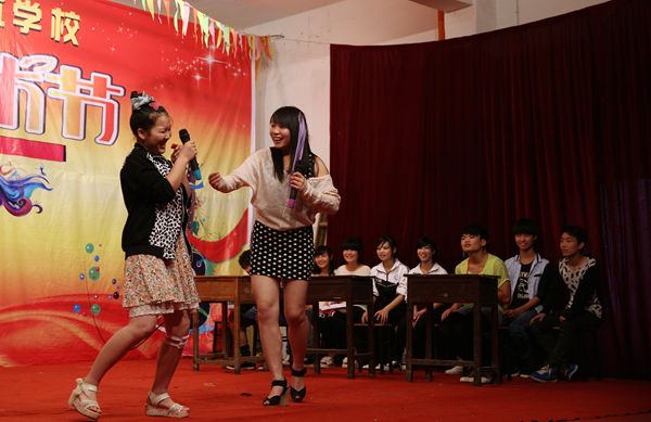 第8届艺术节汇演倩影