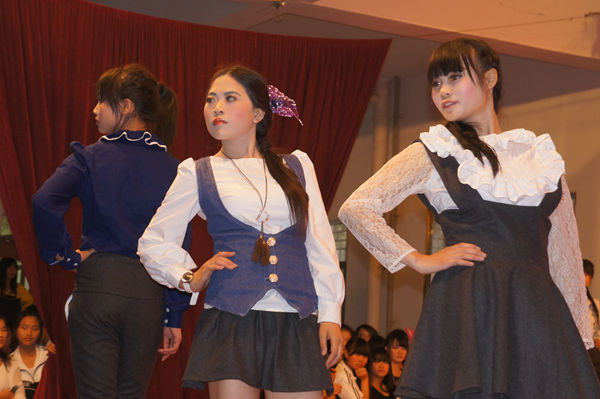 第8届艺术节汇演倩影