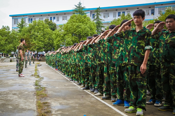 2014新生军训