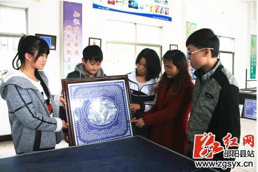 非物质文化遗产“蓝印花布”进校园