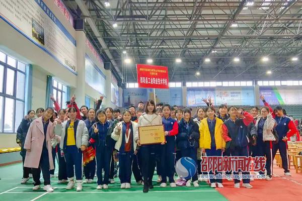 我校斩获市学生合唱比赛一等奖