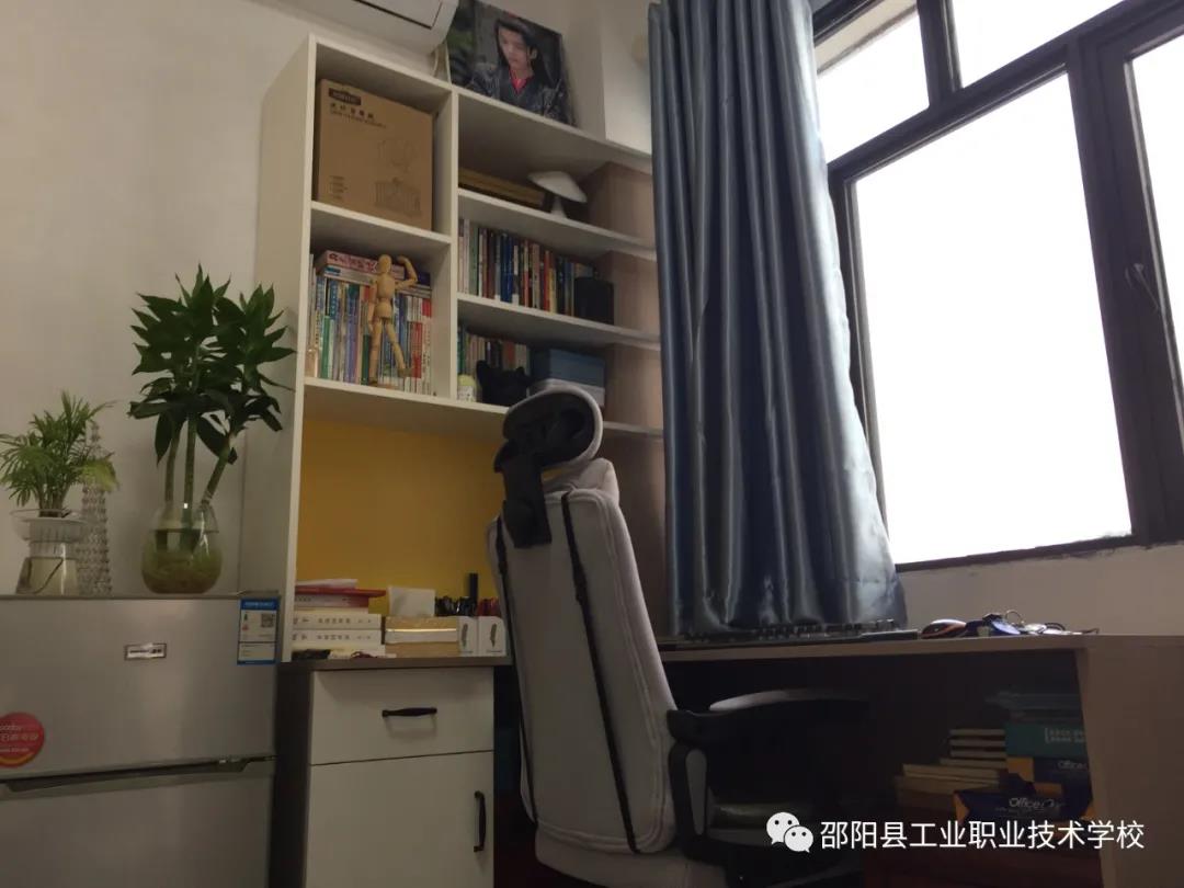 学史力行：邵阳县工业职业技术学校多措并举为师生办实事办好事