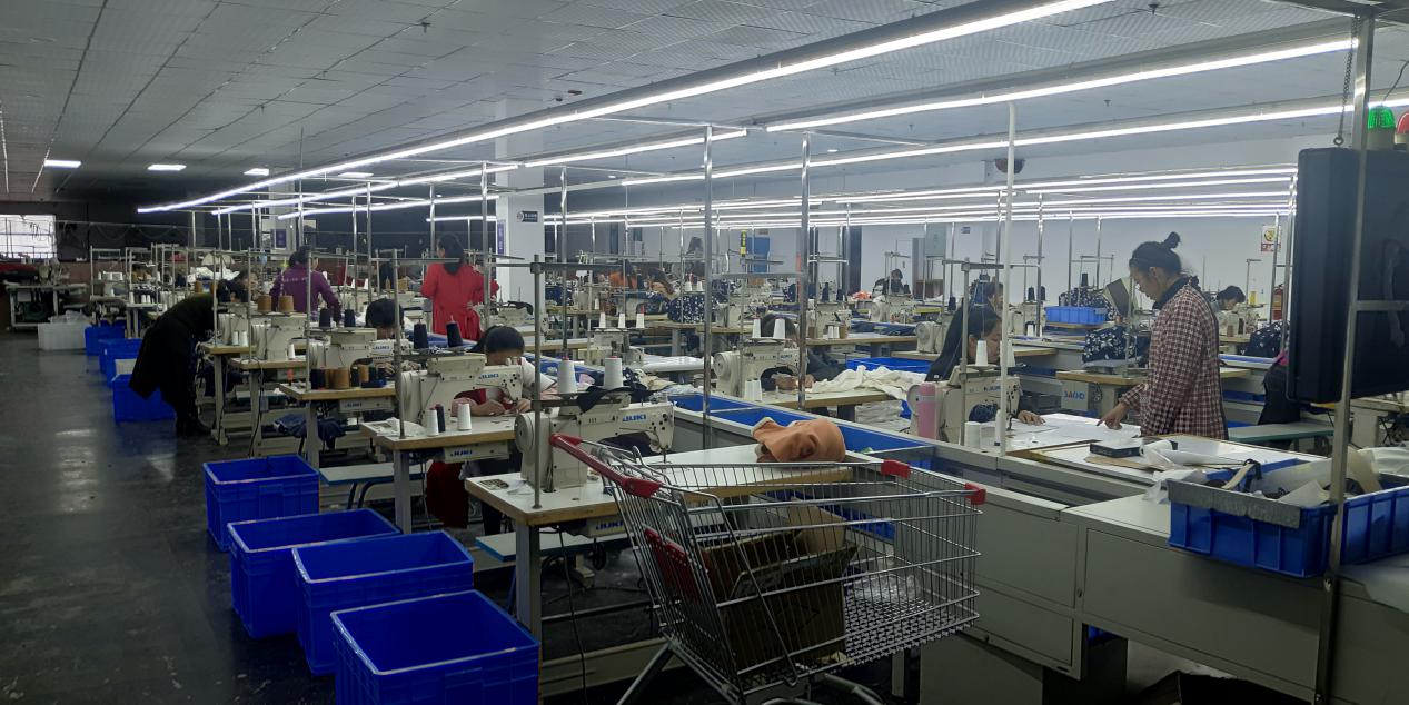 邵阳县工业职业技术学校《邵阳蓝印花布校企合作实训基地建设》支撑材料